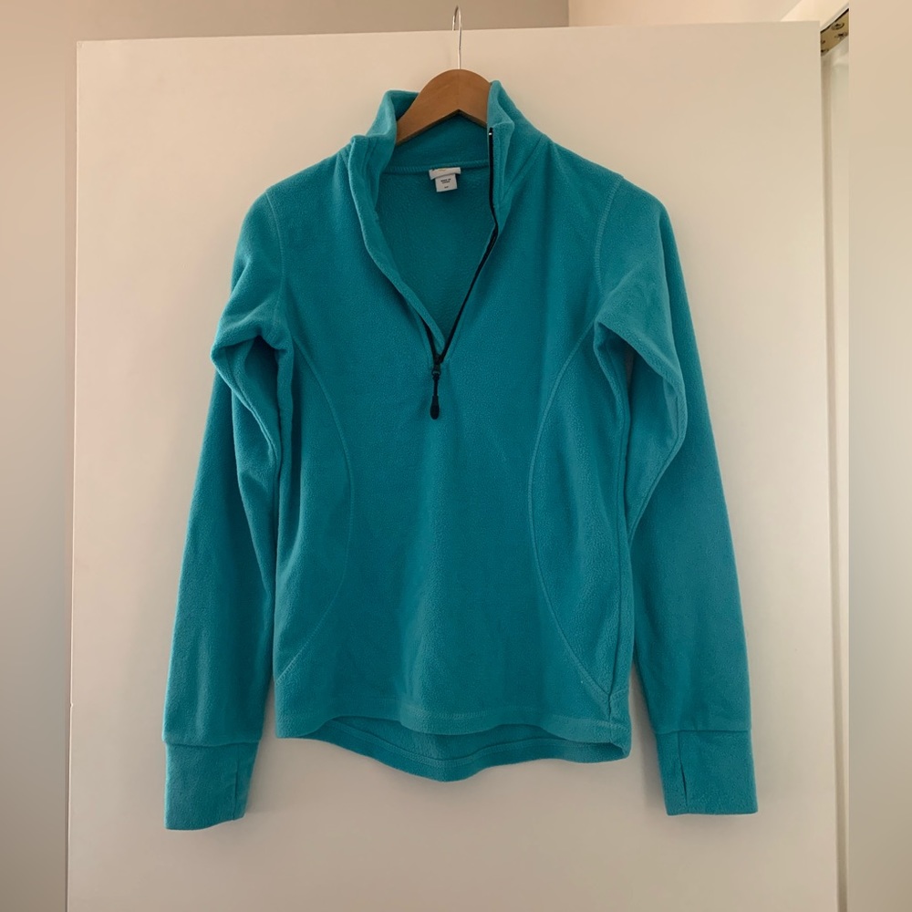 Everlast size small turquoise fleece pullover